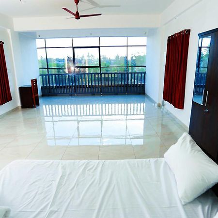 Hotel O D'Rooms Thiruvananthapuram Kültér fotó